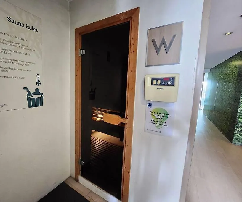Kl Tower Executive Studio With Balcony Near Aim Makati Cbd Greenbelt Mall Manila Apartment