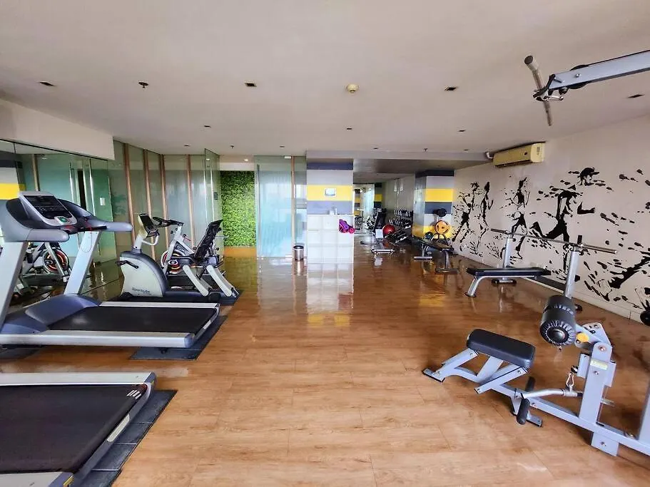 Kl Tower Executive Studio With Balcony Near Aim Makati Cbd Greenbelt Mall Manila 0*,  Philippines