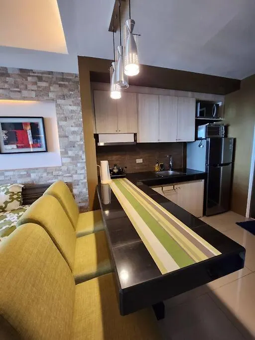Apartment Kl Tower Executive Studio With Balcony Near Aim Makati Cbd Greenbelt Mall Manila Philippines