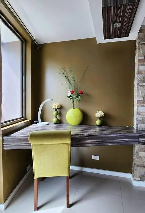 Kl Tower Executive Studio With Balcony Near Aim Makati Cbd Greenbelt Mall Manila 0*,